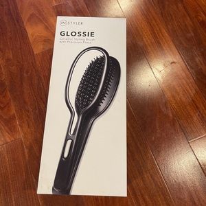 In Styler Glossie Ceramic Styling Brush